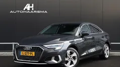 Grijs (metallic) Gebruikt 2021 Audi A3 Business Sedan | € 20.900 (Eerlijke prijs)