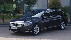 Zwart Gebruikt 2022 VW Passat Business Stationwagen | € 26.700 (Eerlijke prijs)