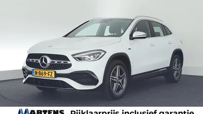 Wit Gebruikt 2021 Mercedes GLA250 Style SUV | € 32.449 (Goede deal)
