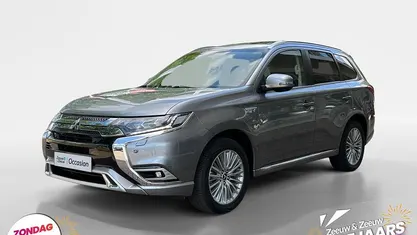 Gebruikt 2020 Mitsubishi Outlander P-HEV Intense+ SUV | € 22.745 (Eerlijke prijs)