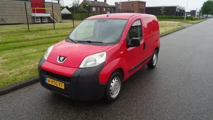 Occasion Peugeot Bipper 75 PK (55 kW) 2012 Rood MPV