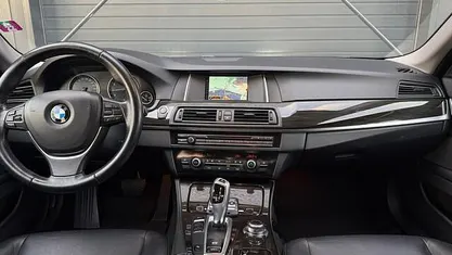 Gebruikt 2013 BMW 520 Executive Sedan | € 15.850 (Eerlijke prijs)