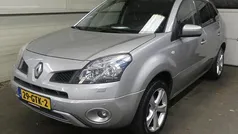 Grijs Gebruikt 2008 Renault Koleos Dynamique SUV | € 3.945 (Eerlijke prijs)