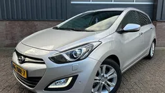 Grijs Gebruikt 2013 Hyundai i30 Stationwagen | € 11.999 (Eerlijke prijs)