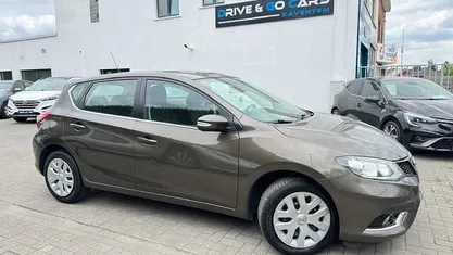 Bruin Gebruikt 2016 Nissan Pulsar Sedan | € 7.450 (Eerlijke prijs)