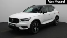 Wit Gebruikt 2021 Volvo XC40 R-Design SUV | € 35.440 (Eerlijke prijs)