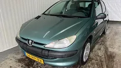 Groen Gebruikt 2001 Peugeot 206 Hatchback | € 1.199 (Eerlijke prijs)
