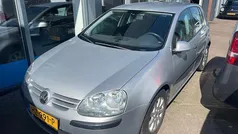 Grijs Gebruikt 2004 VW Golf IV Comfortline Hatchback | € 2.950 (Eerlijke prijs)