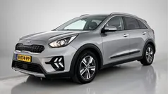 Grijs Gebruikt 2020 Kia Niro SUV | € 20.945 (Eerlijke prijs)