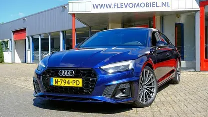 Blauw Gebruikt 2021 Audi A5 Sportback Competition Hatchback | € 29.950 (Eerlijke prijs)
