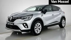 Gebruikt 2020 Renault Captur Intens SUV | € 19.435 (Eerlijke prijs)