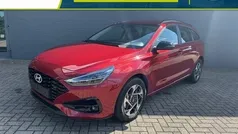 Rood Nieuw 2025 Hyundai i30 Comfort Stationwagen | € 34.391 (Eerlijke prijs)