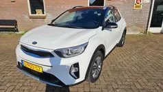 Wit Gebruikt 2021 Kia Stonic SUV | € 18.450 (Eerlijke prijs)