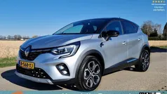 Grijs Gebruikt 2021 Renault Captur Intens SUV | € 20.899 (Eerlijke prijs)
