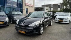 Zwart Gebruikt 2010 Peugeot 206+ Hatchback | € 2.749 (Eerlijke prijs)