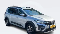 Gebruikt 2022 Dacia Jogger Comfort MPV | € 17.995 (Eerlijke prijs)