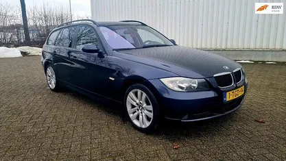 Occasion BMW 318 129 PK (94 kW) 2006 Blauw Stationwagen