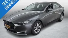 Grijs Gebruikt 2021 Mazda 3 Comfort Sedan | € 21.750 (Eerlijke prijs)