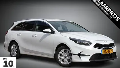 Gebruikt 2024 Kia Ceed Hatchback | € 23.950 (Super prijs)