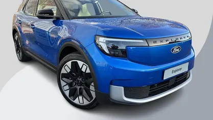 Blauw Gebruikt 2024 Ford Explorer Extended Range SUV | € 40.545 (Eerlijke prijs)