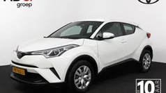Wit Gebruikt 2017 Toyota C-HR Comfort SUV | € 16.950 (Eerlijke prijs)