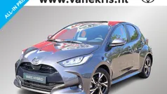 Grijs, metallic lak Nieuw 2025 Toyota Yaris Hybrid Comfort Hatchback | € 30.999 (Eerlijke prijs)