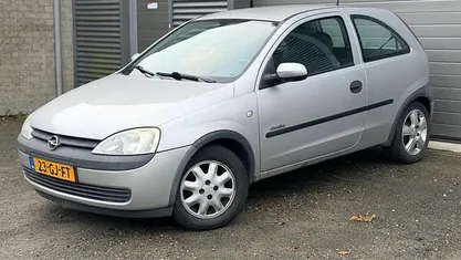 Occasion Opel Corsa Comfort 75 PK (55 kW) 2000 Hatchback