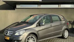 Grijs Gebruikt 2011 Mercedes B160 Business MPV | € 5.450 (Eerlijke prijs)