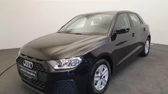 Zwart Gebruikt 2024 Audi A1 Sportback Advanced Hatchback | € 26.950 (Eerlijke prijs)