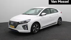 Wit Gebruikt 2017 Hyundai Ioniq Comfort Sedan | € 14.440 (Eerlijke prijs)