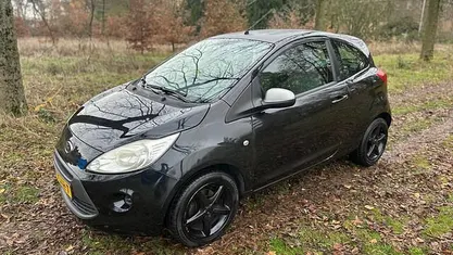 Zwart Gebruikt 2011 Ford Ka Cool & Sound Edition Hatchback | € 3.050 (Eerlijke prijs)