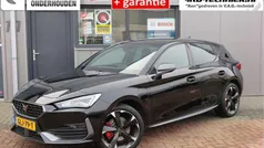 Zwart Gebruikt 2022 Cupra Leon VZ Hatchback | € 26.949 (Eerlijke prijs)