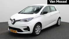Gebruikt 2020 Renault Zoe Life Hatchback | € 12.400 (Eerlijke prijs)