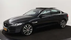 Zwart Gebruikt 2016 Jaguar XE Portfolio Sedan | € 14.900 (Eerlijke prijs)