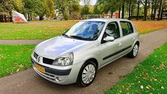 Gebruikt 2005 Renault Clio II Dynamique Hatchback | € 1.599 (Eerlijke prijs)