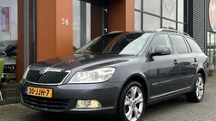 Grijs Gebruikt 2009 Skoda Octavia Elegance Stationwagen | € 3.290 (Eerlijke prijs)