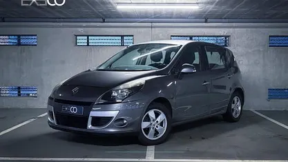 Occasion 2009 Renault Scénic III Dynamique MPV | € 1.650 (Goede deal)