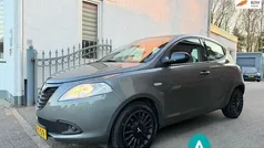 Grijs Gebruikt 2014 Lancia Ypsilon Hatchback | € 4.999 (Eerlijke prijs)