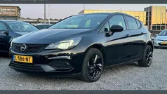 Zwart Gebruikt 2021 Opel Astra Business Elegance Hatchback | € 14.500 (Goede deal)