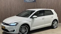 Wit Gebruikt 2015 VW Golf VII GTE Hatchback | € 11.900 (Goede deal)
