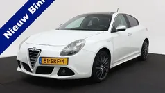 Gebruikt 2011 Alfa Romeo Giulietta Distinctive Hatchback | € 4.950 (Eerlijke prijs)