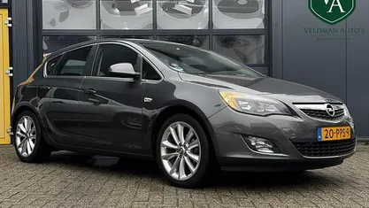 Occasion 2011 Opel Astra Sport Hatchback | € 4.999 (Eerlijke prijs)