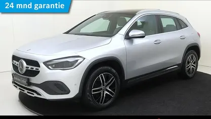 Grijs Gebruikt 2021 Mercedes GLA250 Business SUV | € 35.945 (Eerlijke prijs)