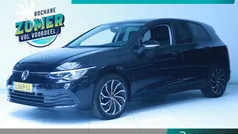 Gebruikt 2021 VW Golf VIII Life Hatchback | € 19.745 (Eerlijke prijs)