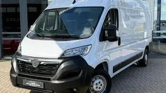 Wit Gebruikt 2024 Opel Movano Van | € 22.750 (Super prijs)