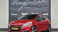 Rood, metallic lak Gebruikt 2016 Peugeot 208 GT-line Hatchback | € 7.950 (Goede deal)