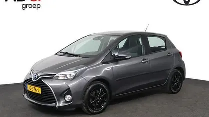 Grijs Gebruikt 2016 Toyota Yaris Trend Hatchback | € 14.950 (Eerlijke prijs)