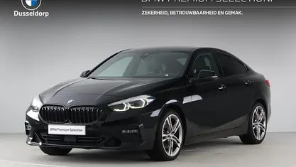 Zwart Occasion 2021 BMW 218 Executive Coupé | € 24.900 (Goede deal)