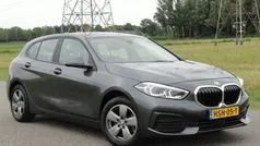 Grijs Gebruikt 2020 BMW 118 Executive Hatchback | € 18.995 (Super prijs)