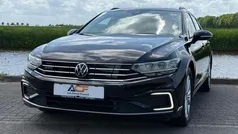 Zwart, metallic lak Gebruikt 2021 VW Passat Business Stationwagen | € 23.650 (Super prijs)